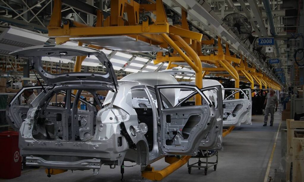 Mercado de carros novos no Brasil registra melhor quadrimestre em mais de uma década