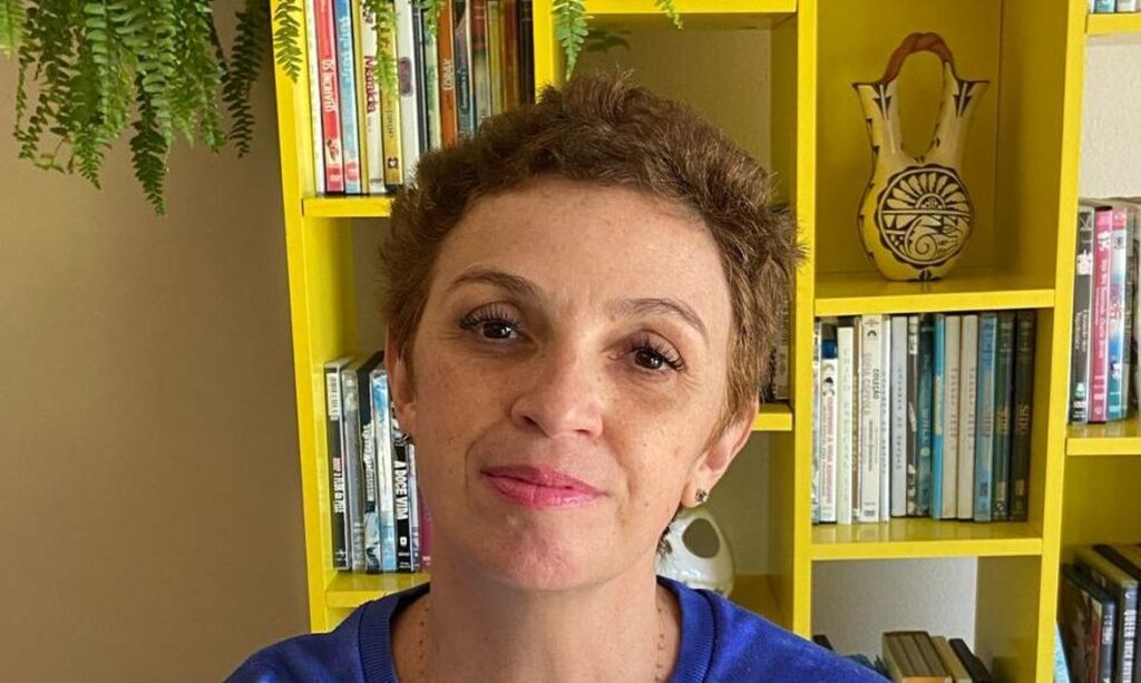 diversos setores e veículos de imprensa, como TV Globo e Rádio CBN, e tem trajet