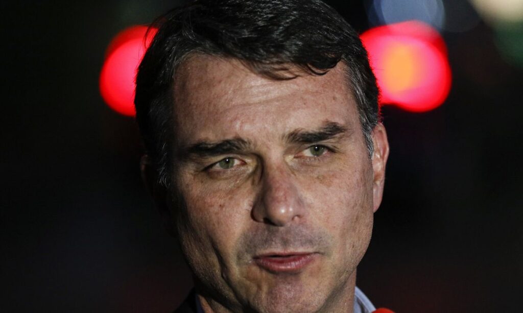 quase um ano com o banqueiro Daniel Vorcaro, ex-controlador do Banco Master, per