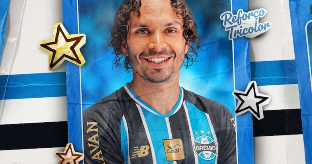 Filip Krovinovic chega ao Grêmio e eleva para 13 o número de estrangeiros no elenco de Luís Castro