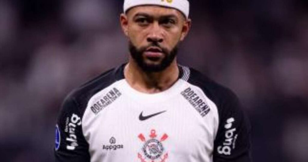 Memphis Depay em atua&ccedil;&atilde;o pelo Corinthians ( Rodrigo Coca/Ag.SCCP) / G&aacute;vea News