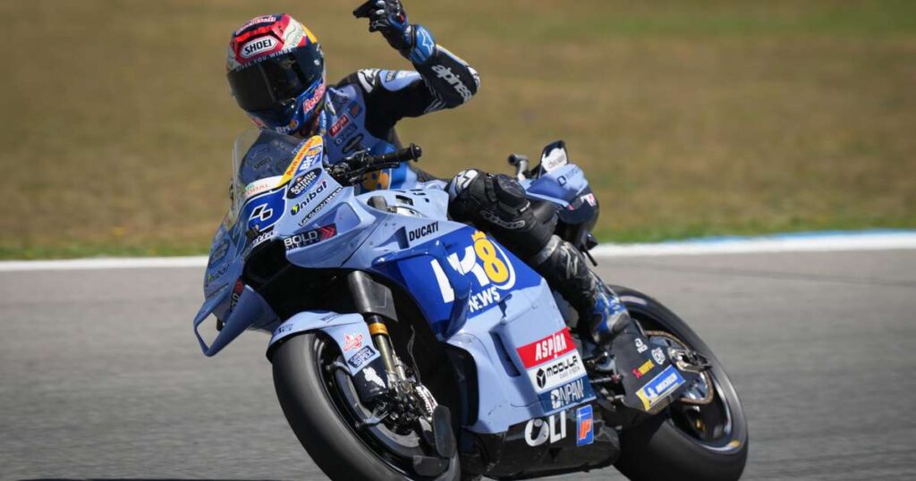 Álex Márquez registra melhor tempo no primeiro treino livre do GP da Grã-bretanha