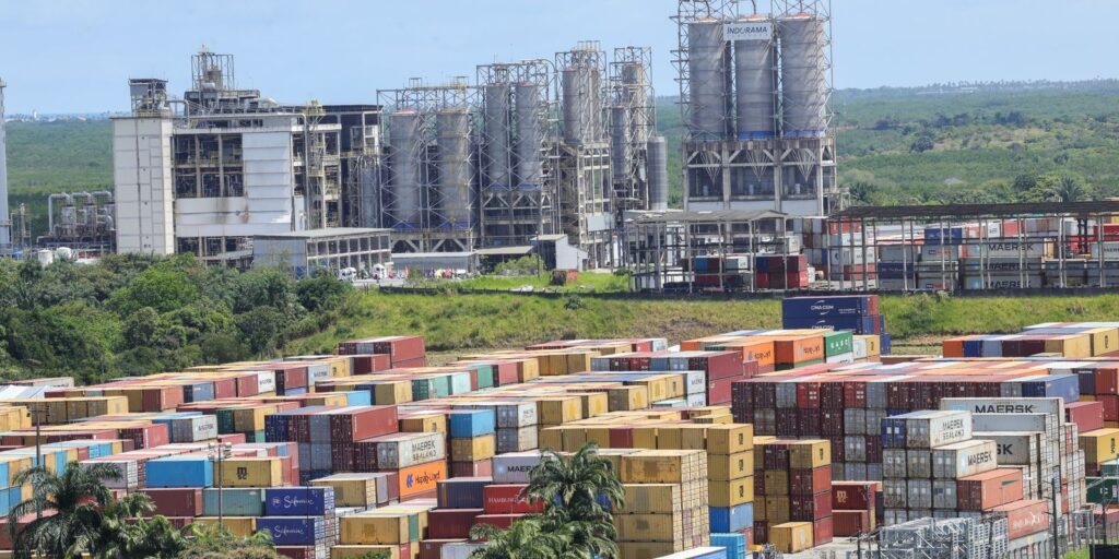 Amcham apela por diálogo e desaconselha retaliação comercial do Brasil aos EUA