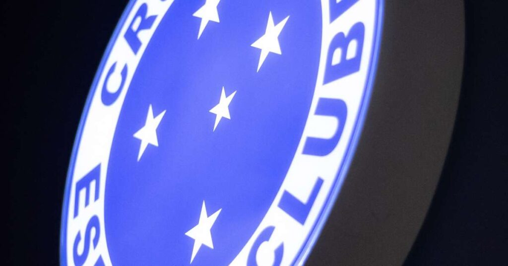 Cruzeiro oficializa contratação de Wesley após reviravolta no mercado