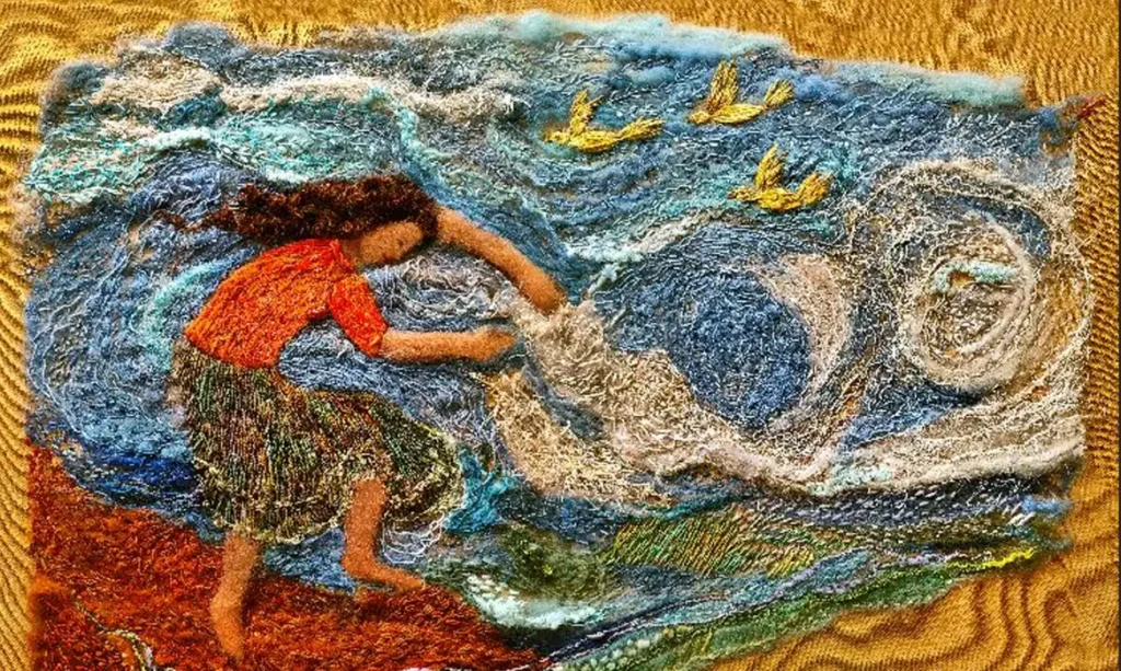 Exposição nos fios do invisível celebra a adoção e a arte do bordado em Presidente Prudente