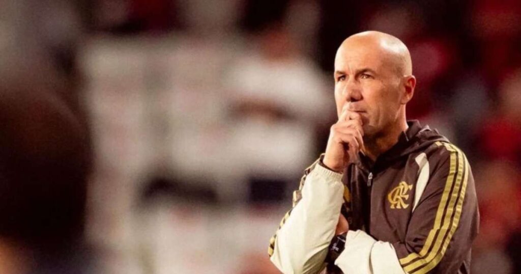 Flamengo: insatisfação de jogadores com Leonardo Jardim é revelada por jornalista