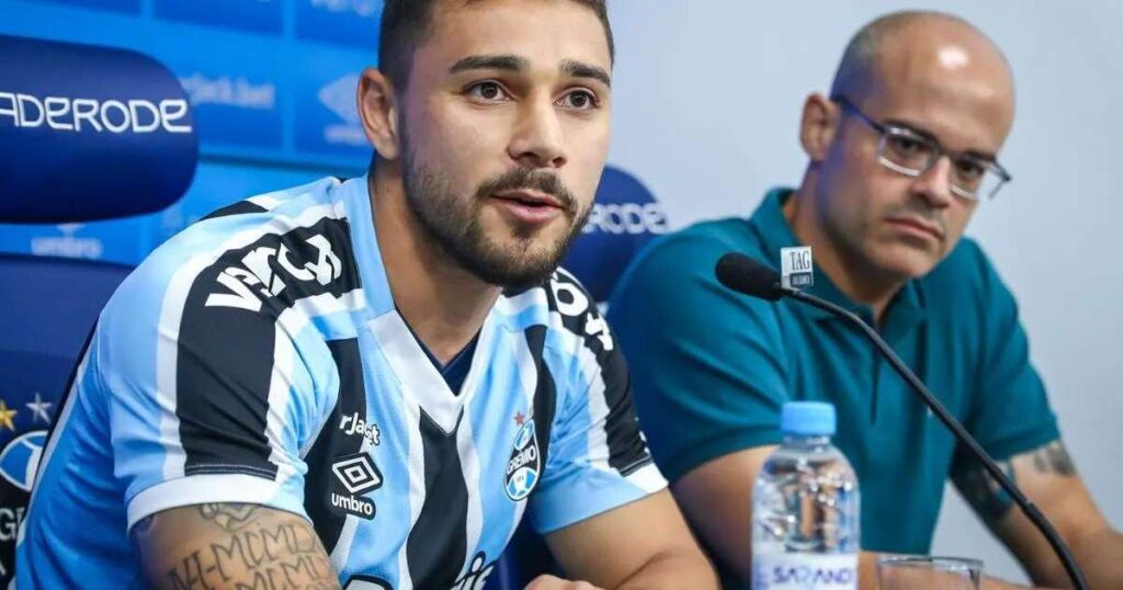 Grêmio busca rescisão com João Pedro e projeta economia milionária na folha salarial
