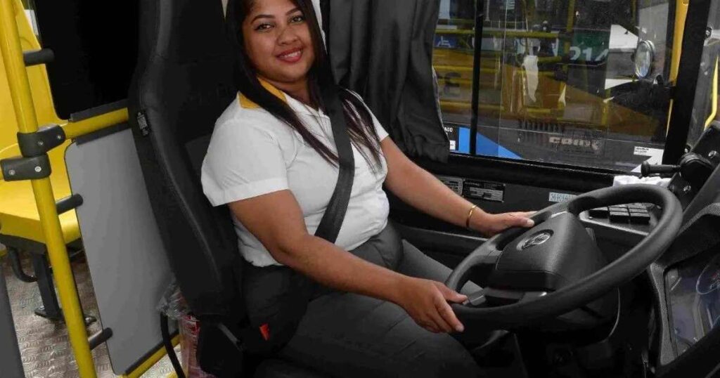 Salvador inova na Copa Feminina com linhas de ônibus operadas exclusivamente por mulheres
