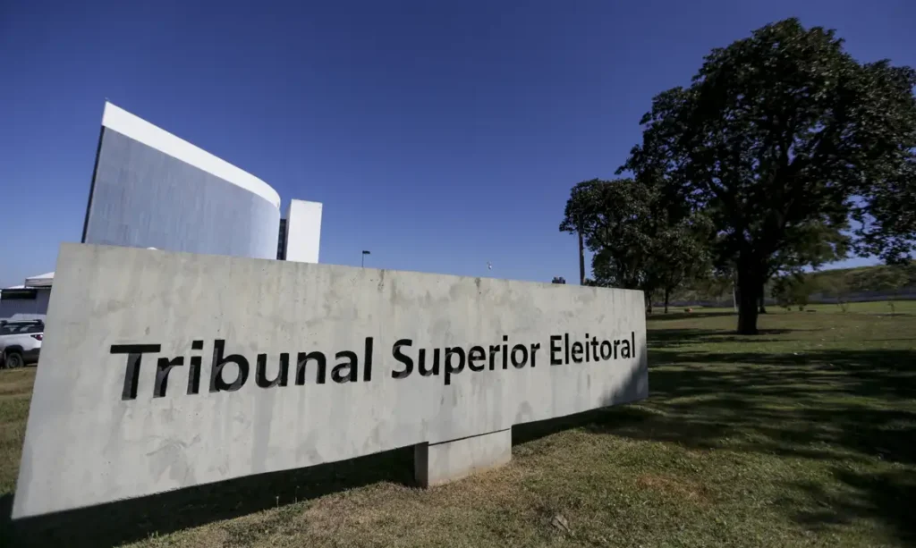 TSE forma conselho para blindar eleições contra desinformação e inteligência artificial