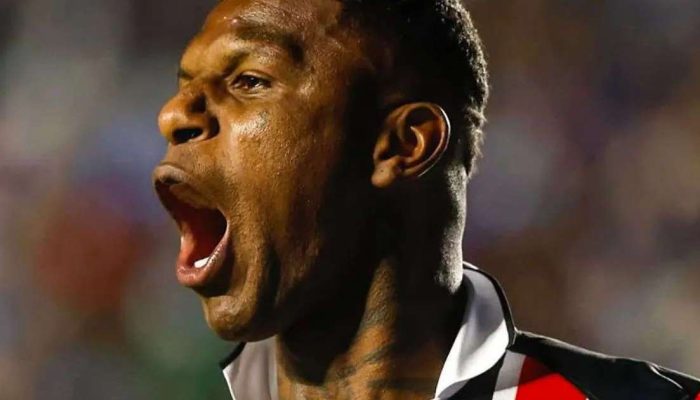 Arboleda brilha em La Paz e São Paulo empata com Bolívar na Sul-americana
