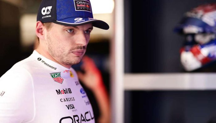 CEO da Fórmula 1 discute futuro de Max Verstappen em meio a incertezas e novas regras