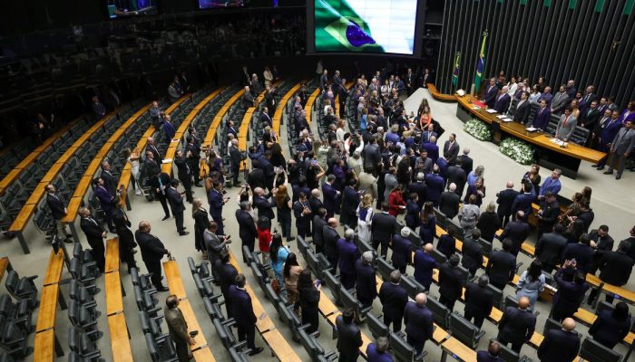 Controle de emendas: maioria dos partidos ignora intimação do STF