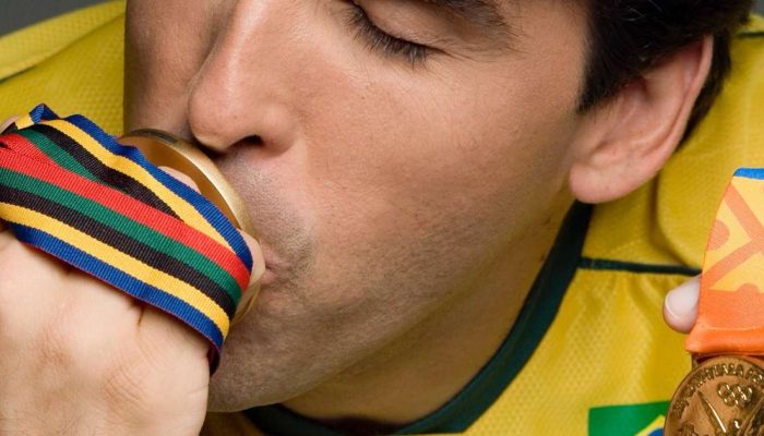 Giovane Gávio analisa crise do vôlei masculino e pede 'velho Bernardinho' de volta