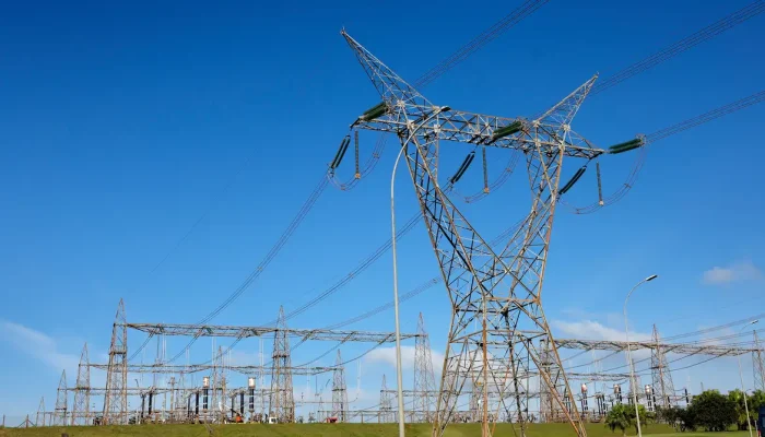 Governo regulamenta mercado livre e libera escolha de fornecedora de energia em 2027