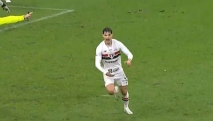 Reprodu&ccedil;&atilde;o/X @spfcpics e Amazon Prime Video / Estad&atilde;o
