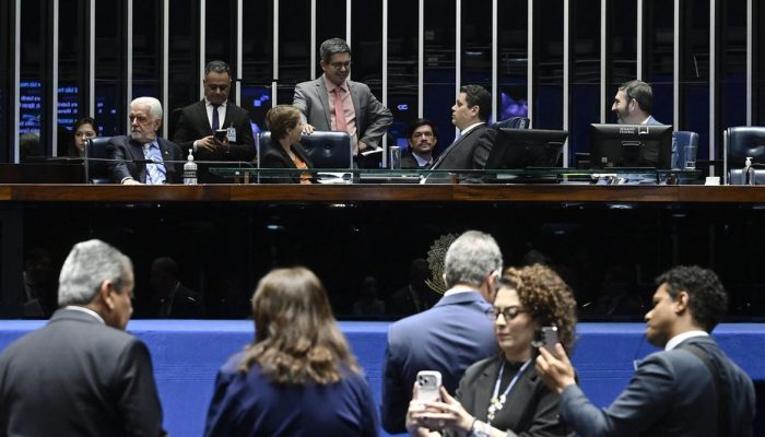 recomendação médica não receberão o benefício. Além da renovação automática, o t
