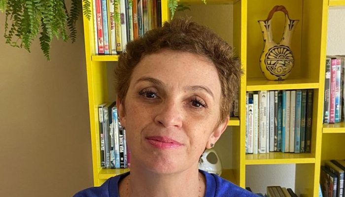 diversos setores e veículos de imprensa, como TV Globo e Rádio CBN, e tem trajet