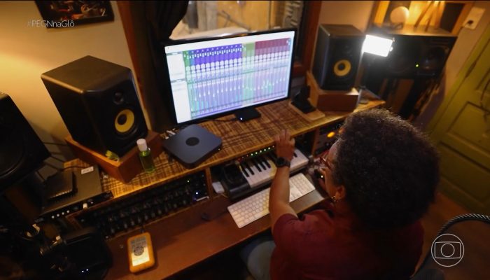 mês ao unir música e empreendedorismo Empreender na música sempre foi um desafio