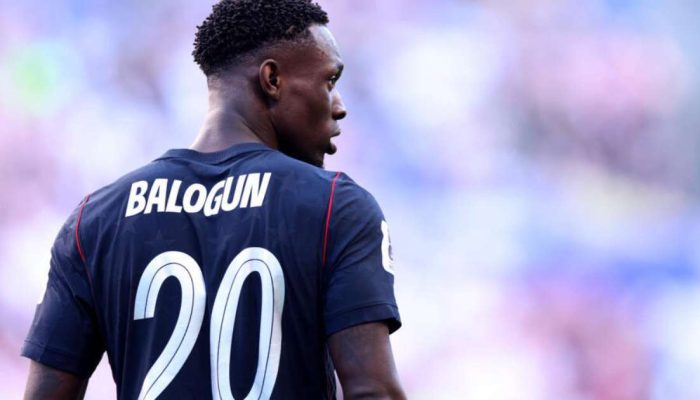 Folarin Balogun foi reintegrado &agrave; sele&ccedil;&atilde;o dos EUA de forma controversa, mas n&atilde;o conseguiu ajudar os coanfitri&otilde;es da Copa do Mundo a superar a B&e