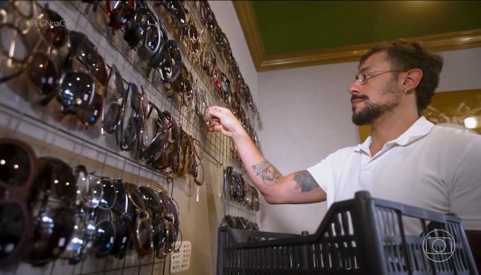 De armações esquecidas a império vintage: brechó de óculos fatura R$ 80 mil por mês em Brasília