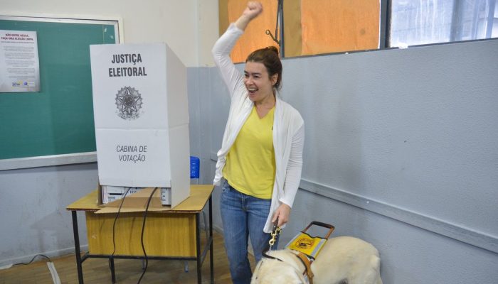 Eleições 2026: Brasil registra recorde de quase 2 milhões de eleitores com deficiência