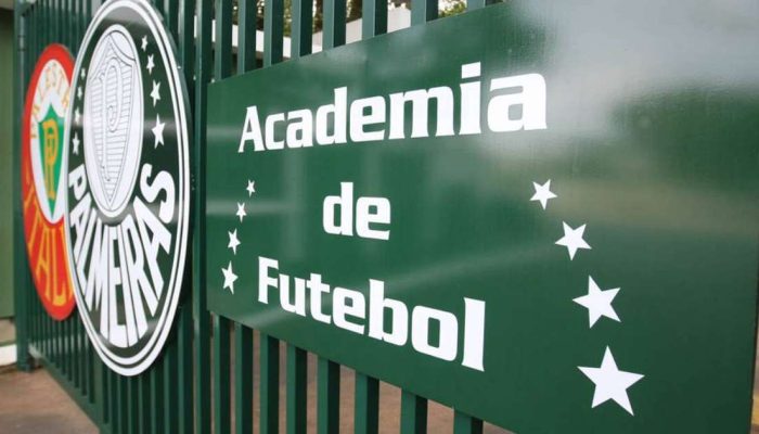 Tecnologia da CBF, polêmica da SAF do Vasco e atitude de Flaco López marcam o noticiário do Palmeiras