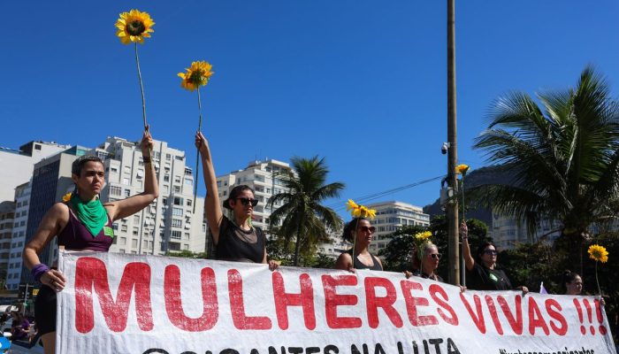Mobilização nacional de mulheres pressiona Câmara por votação do PL da Misoginia