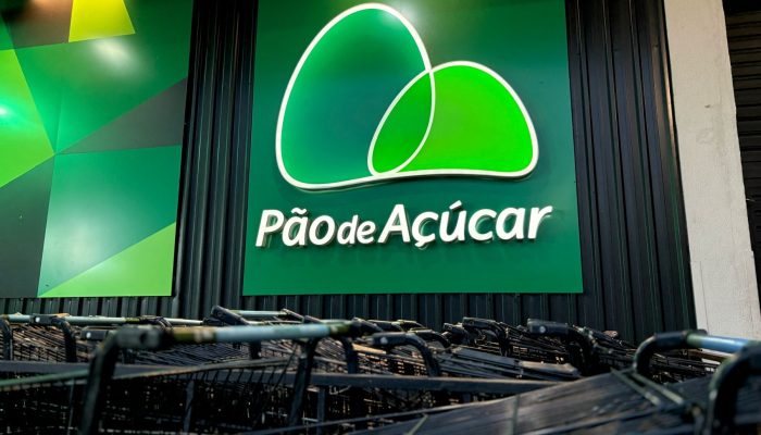 Supermercados repensam expansão física em meio a dívidas e novo comportamento do consumidor