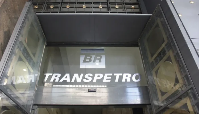 Transpetro lança concurso para 281 vagas com remuneração de até R$ 15 mil