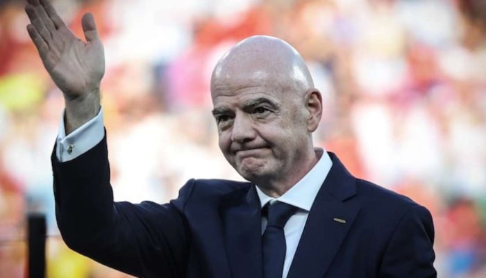 UEFA intensifica críticas a Gianni Infantino após recuo da FIFA e declara perda de confiança